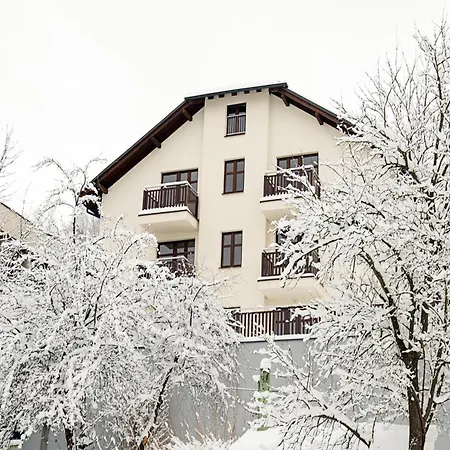 Center Cicha 8 * Krynica Zdroj